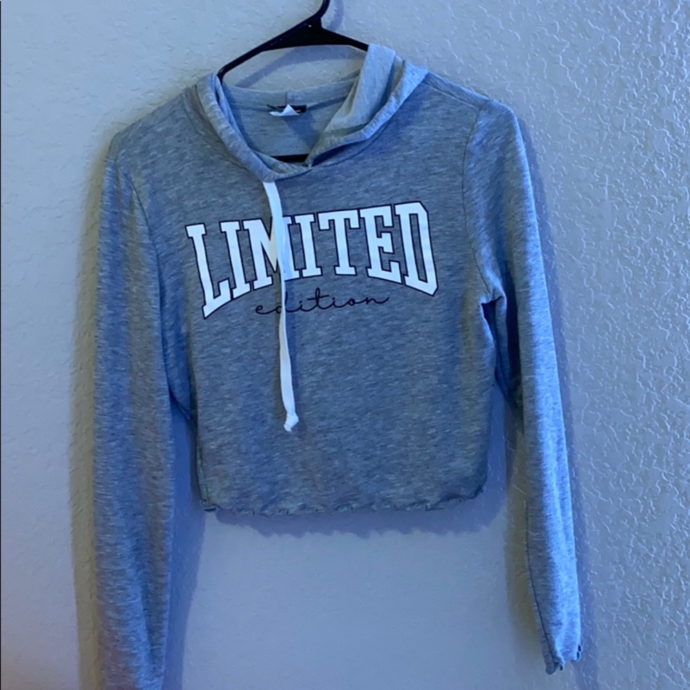 thin cropped hoodie